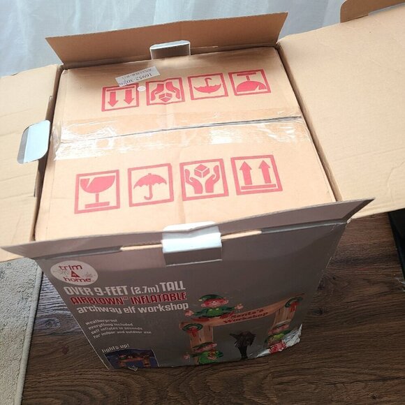 RARE Vintage Trim a Home Santa's Elf Archway Christmas Inflatable NIB 9 FT Tall - Picture 4 of 9